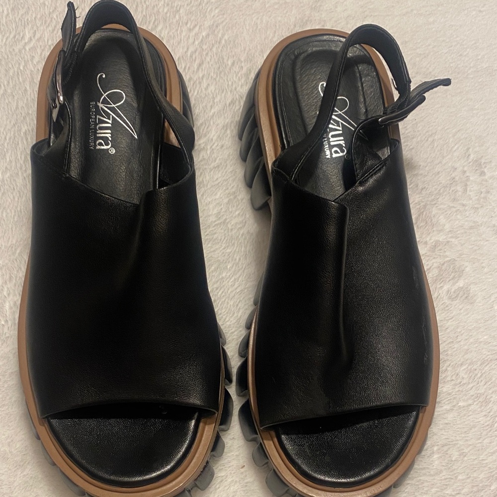Azura Women's Elegant Black Sandals